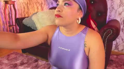 Snapshot of frecklesofcolors_ chatting on February 27, 3:47 am - IG AnicolorsLive X AnicolorsLive - online show from February 27, 3:47 am