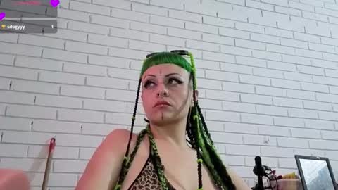 Snapshot of freyaa_sorceress chatting on October 13, 2:03 am freyaa_sorceress online show from October 13, 2:03 am