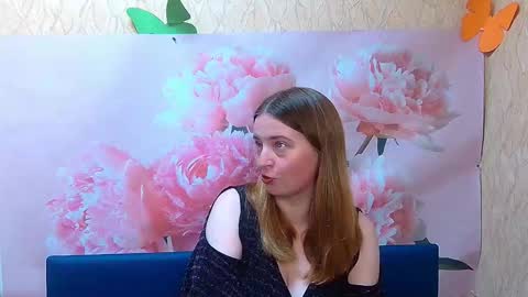 FreyaDak online show from October 6, 5:18 pm