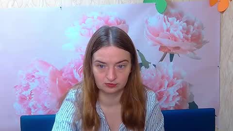 FreyaDak online show from September 14, 5:05 am