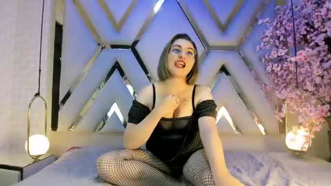  Freya Starling  online show from May 28, 12:14 pm