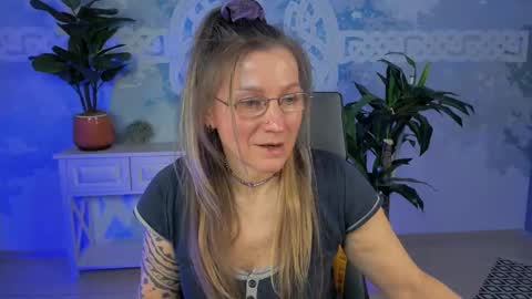 Frida Tander online show from February 22, 9:12 am