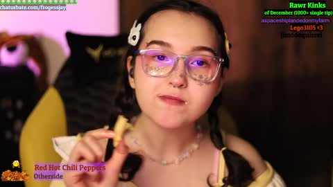   Jaywise Frogfoot  online show from December 9, 10:20 pm