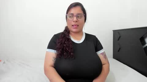 Lucy online show from January 17, 8:16 pm