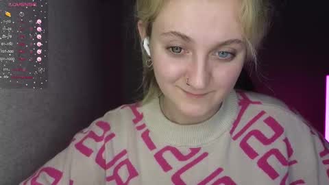 Snapshot of frosty_blueberries4 chatting on February 22, 11:13 am ANA online show from February 22, 11:13 am