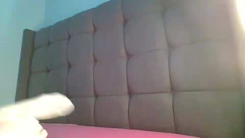 cecy online show from April 13, 9:37 pm