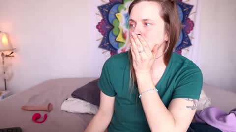 Snapshot of fuckmypussyplz1 chatting on March 1, 8:53 pm fuckmypussyplz1 online show from March 1, 8:53 pm