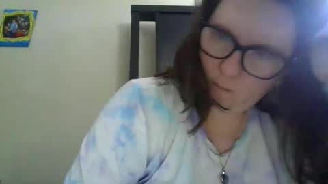 fuzzypeaches87 online show from February 25, 2:37 pm