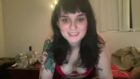 fw_gigii online show from August 5, 6:20 am