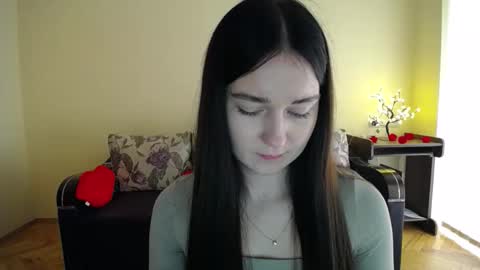 Jaklin online show from May 8, 10:18 am