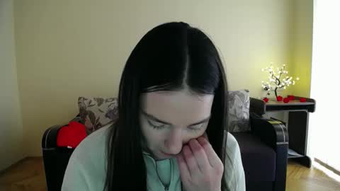 Jaklin online show from February 19, 9:42 am