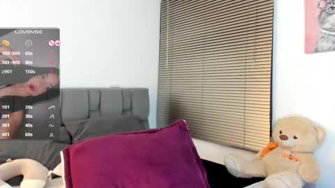 Gabriela  online show from November 23, 1:52 am