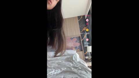 gabri_baby online show from March 19, 8:18 am