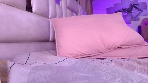 Snapshot of gabriela_leone chatting on September 10, 8:20 pm gabriela online show from September 10, 8:20 pm