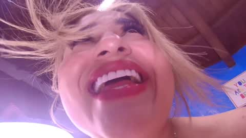 Snapshot of gabriela_leone chatting on January 31, 8:01 pm gabriela online show from January 31, 8:01 pm