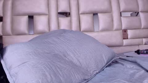 Snapshot of gabriela_leone chatting on February 7, 8:20 pm gabriela online show from February 7, 8:20 pm