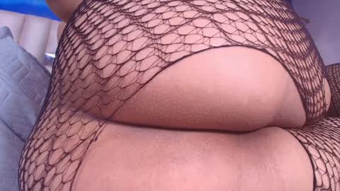 Snapshot of gabriela_leone chatting on February 4, 8:06 pm gabriela online show from February 4, 8:06 pm