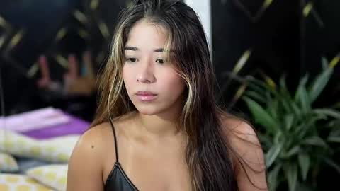 Gabriela salgado online show from October 25, 11:07 am