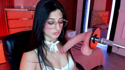 Gabriela Kassi online show from November 4, 11:26 am