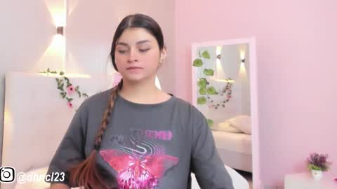Snapshot of gabriellahoney18 chatting on March 3, 7:14 pm Gabriella online show from March 3, 7:14 pm