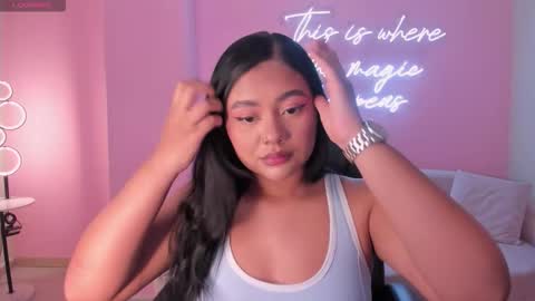 Gabriella Lee online show from March 19, 3:33 am