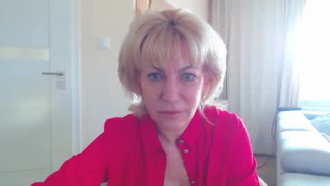 GabrielleMature online show from January 16, 8:10 am