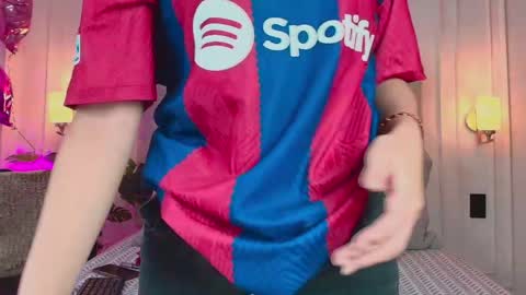 GabyEvans online show from April 9, 12:10 pm