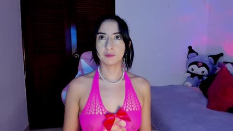 Snapshot of gabyye_capprins chatting on March 2, 7:19 pm gabyye capprins online show from March 2, 7:19 pm