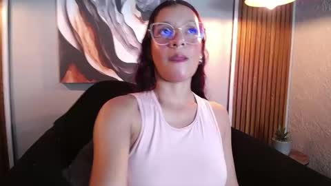 Briana  online show from May 16, 2:47 am