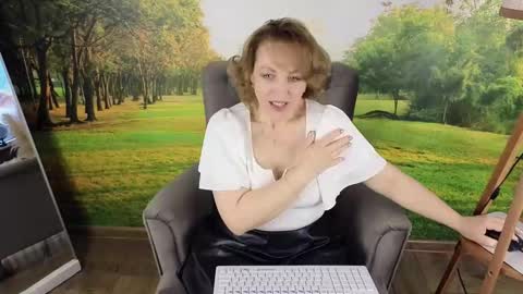 Ava online show from February 24, 7:42 am