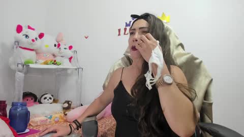 Mfe online show from January 18, 11:55 pm