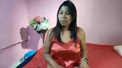 gayatrihot online show from October 17, 1:42 am