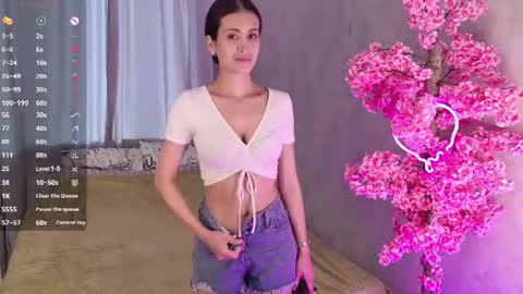 Lia online show from June 11, 2:36 pm