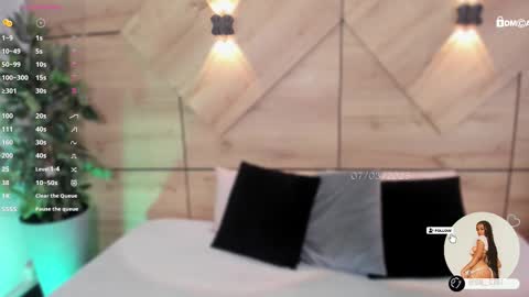 Snapshot of gemmacarter_ chatting on March 7, 7:38 pm online show from March 7, 7:38 pm