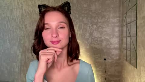 Riana online show from May 16, 5:10 am