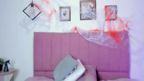 Snapshot of gennesis_love chatting on October 24, 3:46 am Sofia online show from October 24, 3:46 am