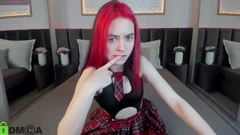 Georgia Miller online show from January 22, 1:11 pm