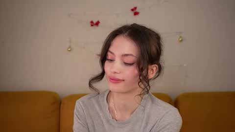 georgiamorandi online show from December 21, 11:25 am