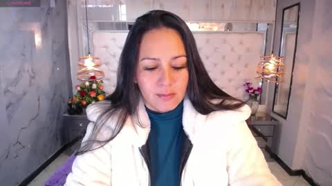 Snapshot of georgina_mussk chatting on January 18, 12:26 pm Georgina online show from January 18, 12:26 pm