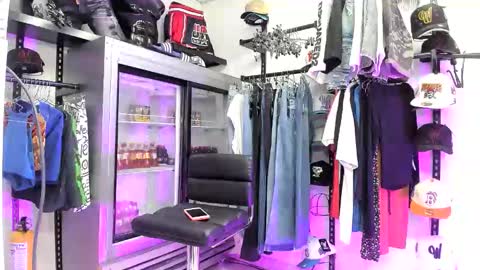 geralfernandez online show from June 10, 7:01 pm