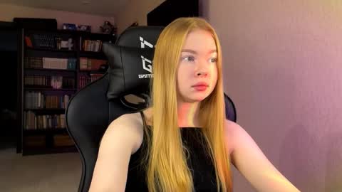 Amelia online show from November 5, 4:18 am