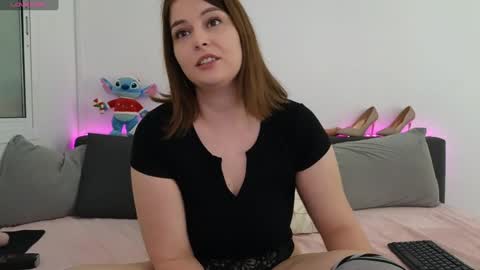 Nadine online show from January 6, 5:16 pm