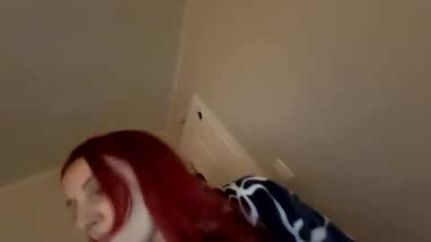 gggpixieprincess99 online show from August 4, 3:45 am