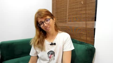 andy online show from October 31, 3:19 am