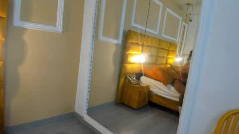 gia_bell online show from June 29, 2:06 pm
