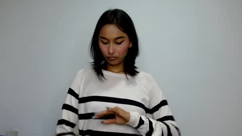 Snapshot of gia_lee10 chatting on September 30, 2:39 am Gia Lee online show from September 30, 2:39 am