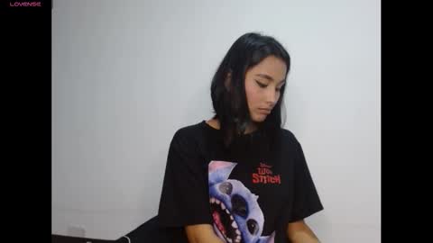 Gia Lee online show from November 11, 2:40 am