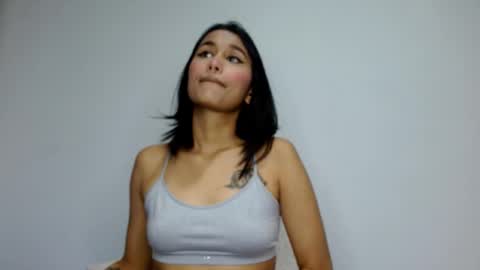 Snapshot of gia_lee10 chatting on October 1, 2:49 am Gia Lee online show from October 1, 2:49 am
