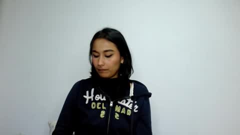 Snapshot of gia_lee10 chatting on October 2, 3:11 am Gia Lee online show from October 2, 3:11 am