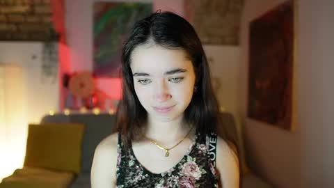 Gia Paige18 online show from January 2, 12:35 pm